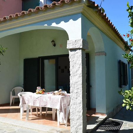 Iss Travel, La Padula - Apartments With Private Veranda And Parking سان تيودورو المظهر الخارجي الصورة